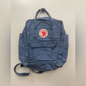 Fjallraven Kanken Backpsck Gently Used in Blue Ridge Colorway